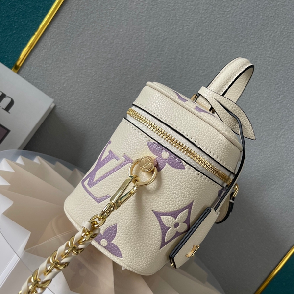 ルイヴィトンバッグ細部ディテール